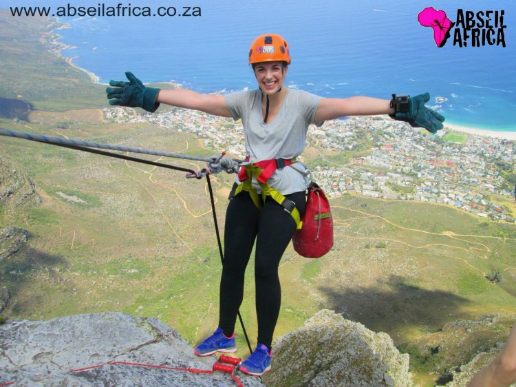 table-mountain-cape-town-abseil-south-africa