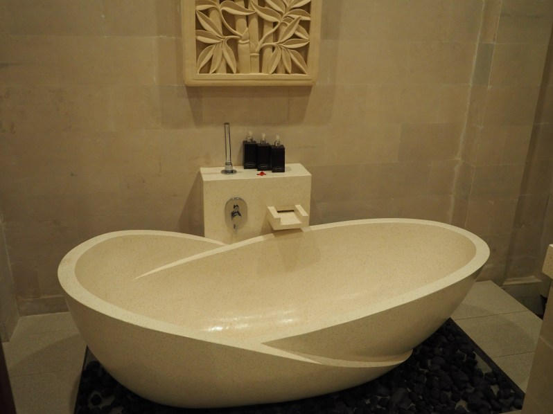 daluman-seminyak-bali-villa