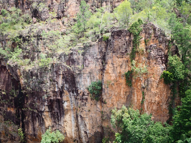 tolmer-falls-litchfield-darwin
