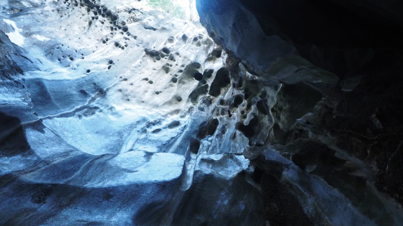 el-nido-palawan-cave