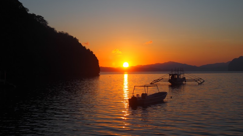 miniloc-el-nido-sunrise