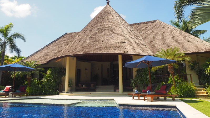 kunja-seminyak-bali-indonesia