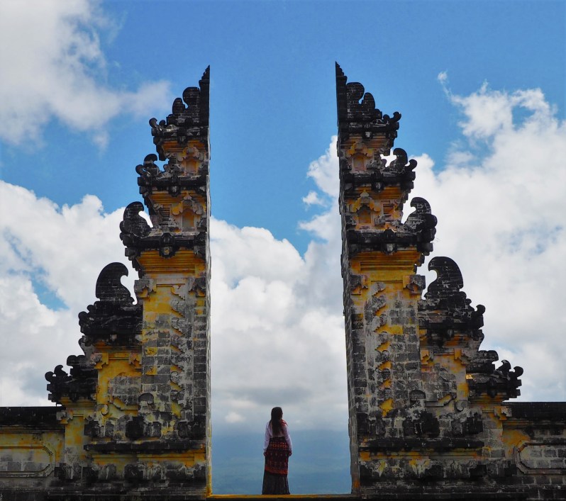 pura-lempuyang-bali-indonesia