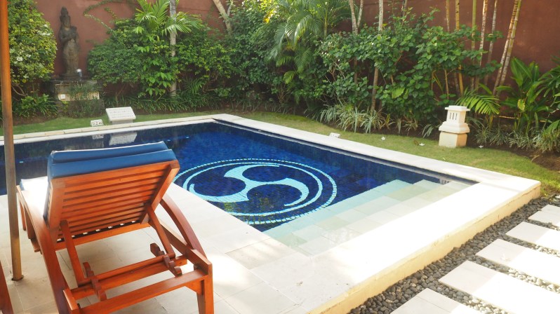 bali-seminyak-villa-dusun