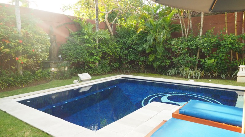 bali-seminyak-villa-dusun