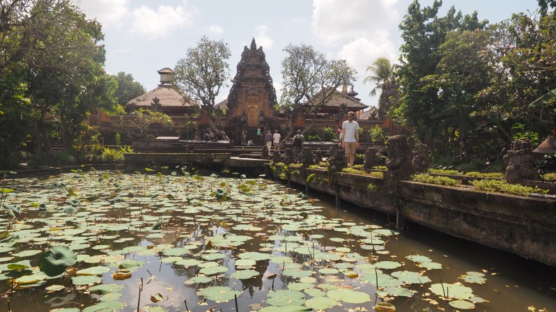 pura-saraswati-bali-ubud