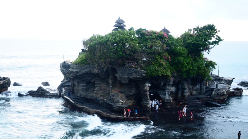 tanah-lot-sunset-bali