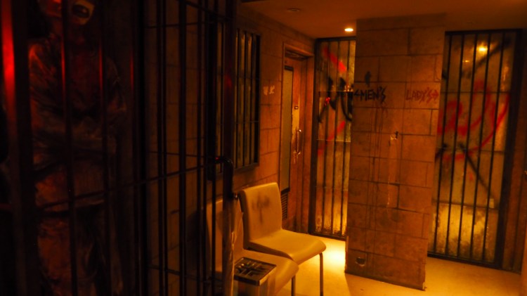 alcatraz-er-tokyo-japan-bar