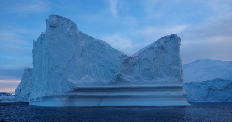 greenland-ilulissat-icefjord-iceberg-icefjorden-disko-bay