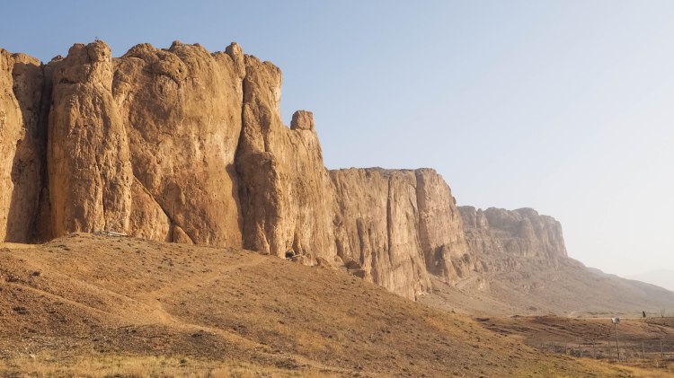 necropolis-iran-shiraz-blog-travel-solo-backpacking
