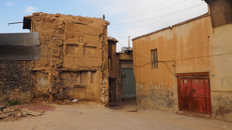 shiraz-iran-travel-blog-solo-backpacking