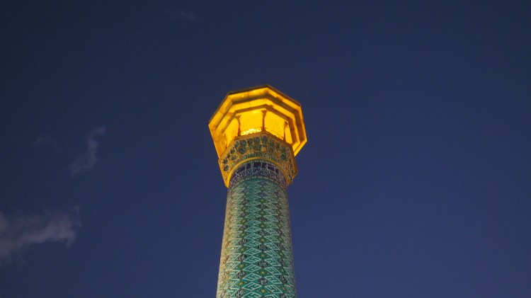 shah-cheragh-holy-shrine-shiraz-iran-travel-blog-solo-backpacking