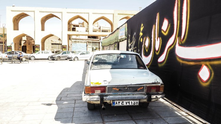 yazd-travel-blog-iran-solo-backpack-guide