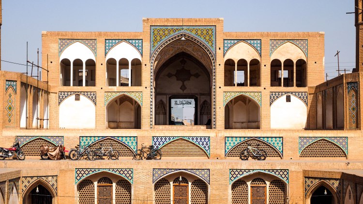 iran-kashan-travel-blog-backpacking-solo-female