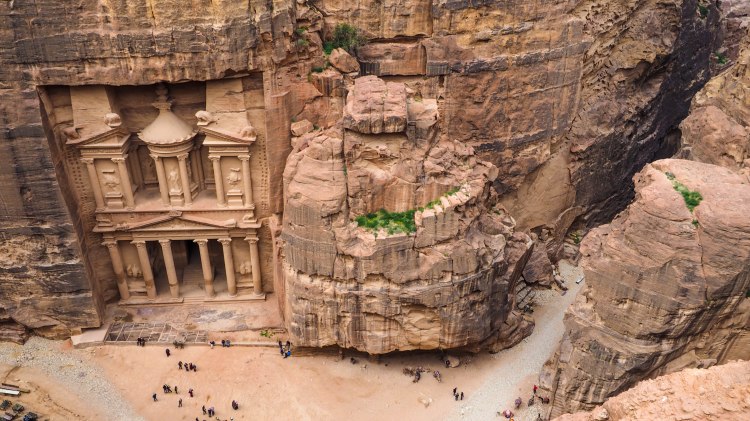 How to hike the 'Secret Trail' to above the Treasury in Petra