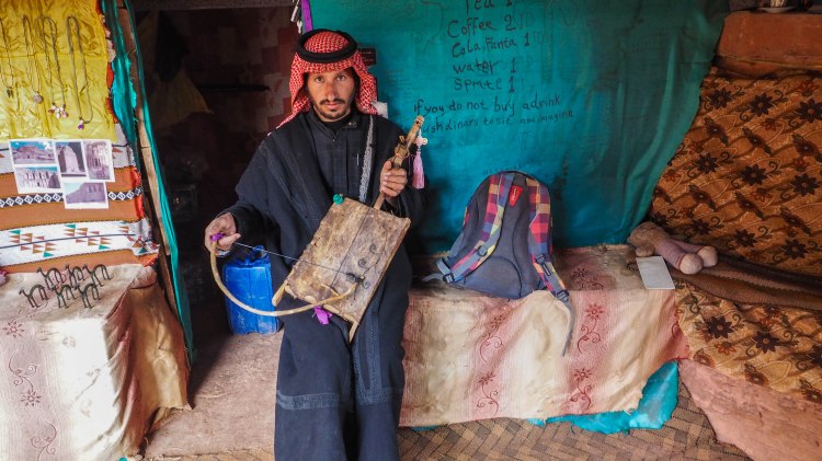 How to hike the 'Secret Trail' to above the Treasury in Petra