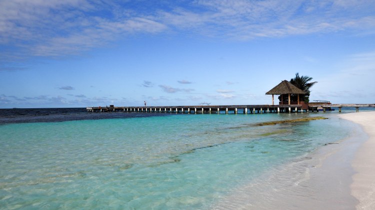 kandolhu-maldives-travel-blog-resort-solo-luxury