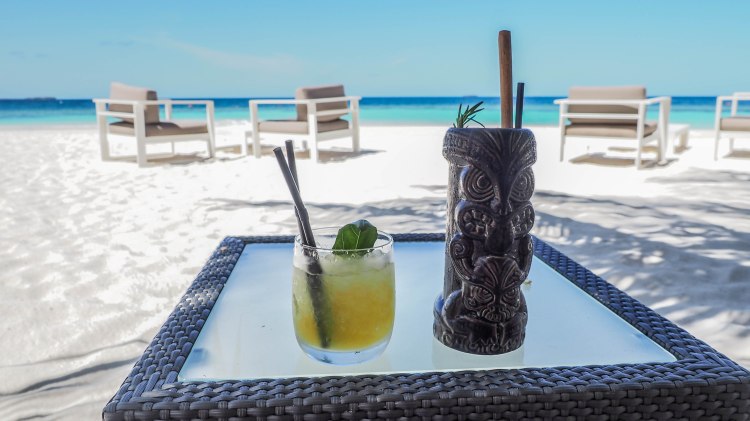 kandolhu-maldives-travel-blog-resort-solo-luxury