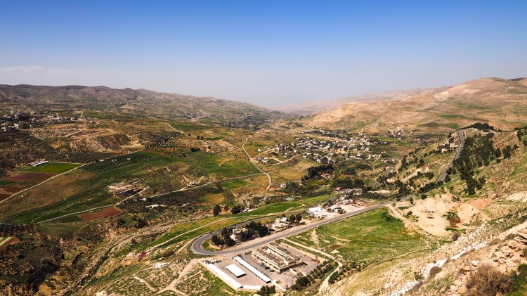 kings-highway-travel-blog-jordan-backpacking-solo-kerak-castle