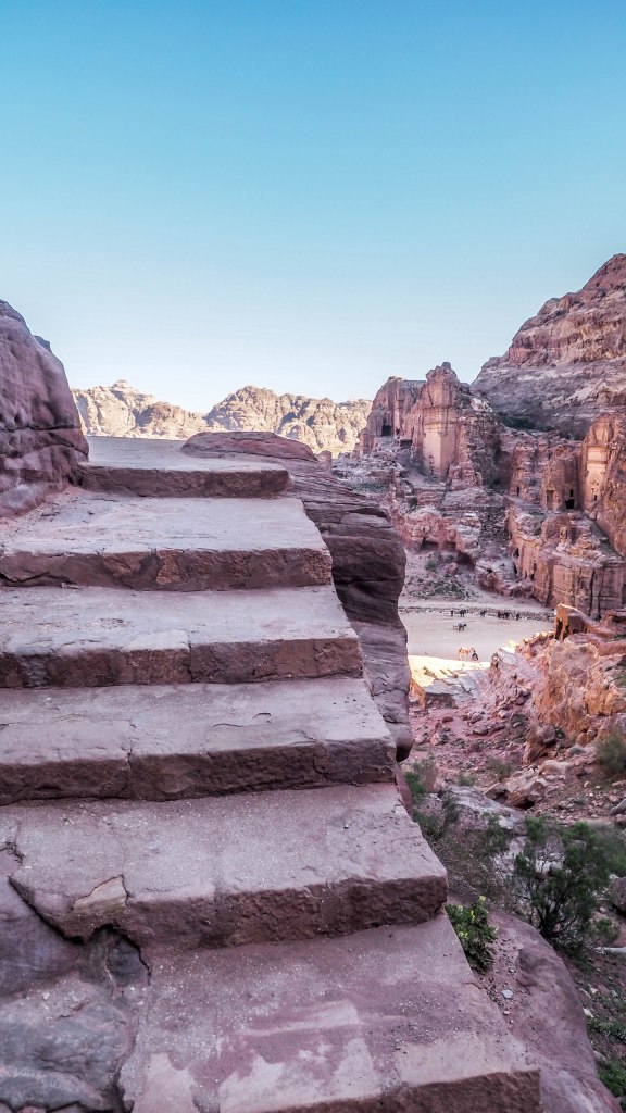 A solo travellers guide to hiking to the High Place of Sacrifice in Petra, Jordan!