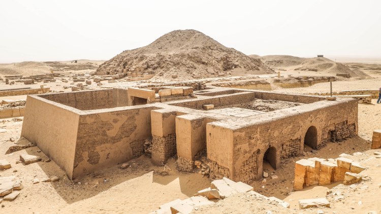 cairo-solo-travel-blog-egypt-budget-backpacking-pyramids