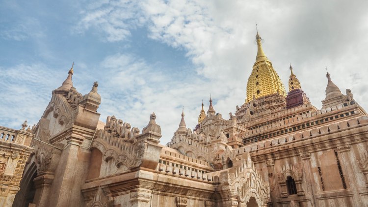 bagan-travel-blog-backpacking-budget-solo-travel-travelling-myanmar-burma