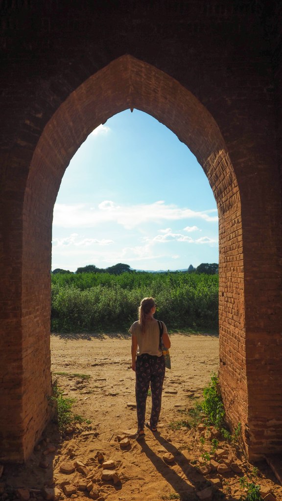 bagan-travel-blog-backpacking-budget-solo-travel-travelling-myanmar-burma