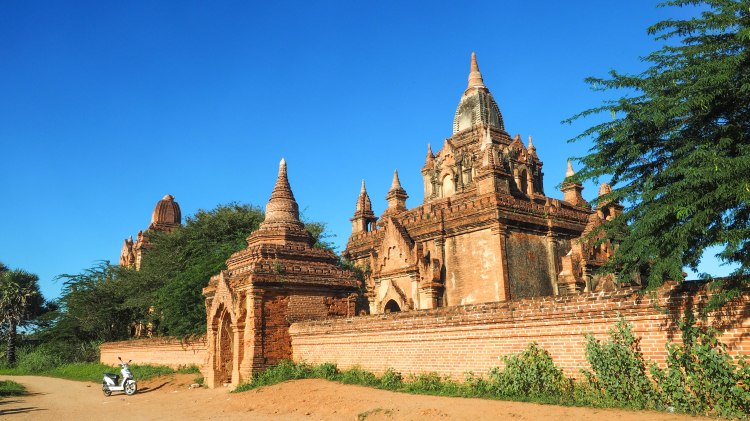 bagan-travel-blog-backpacking-budget-solo-travel-travelling-myanmar-burma