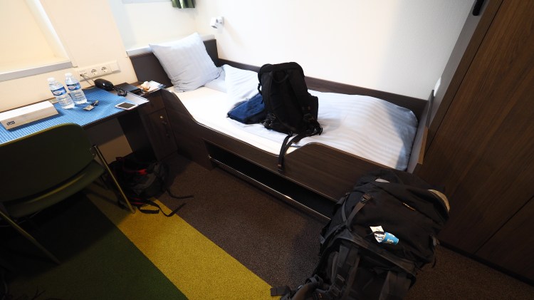 antarctica-travel-blog-solo-oceanwide-expeditons