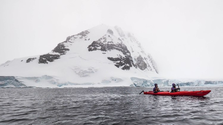 kayaking-antarctica-travel-blog-solo-oceanwide-expeditions-ortelius-seventh-continent