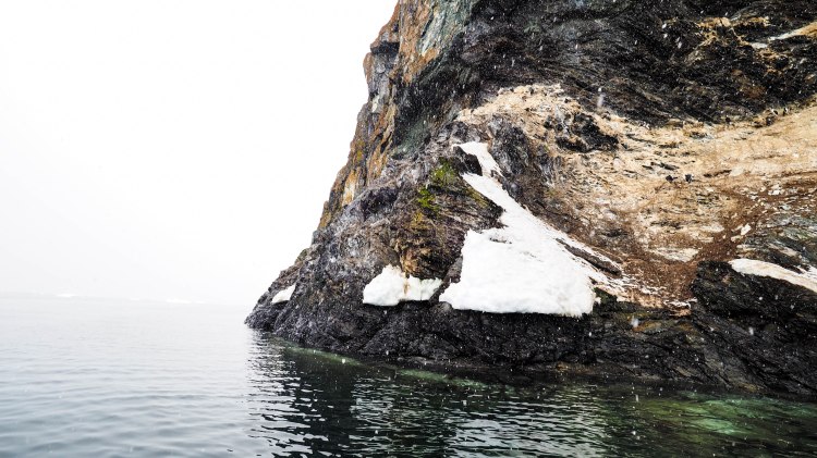 paradise-bay-antarctica-travel-blog-solo-oceanwide-expeditions-zodiac