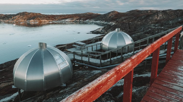 travelling-the-world-solo-travel-blog-hotel-arctic-ilulissat-greenland