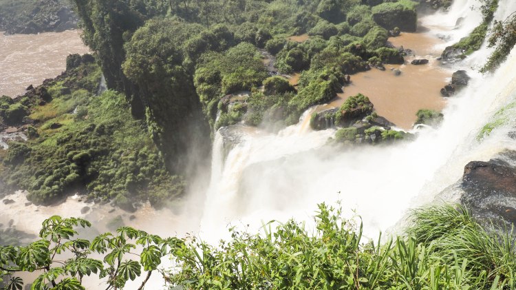 iguazu-falls-travel-blog-argentina-travelling-the-world-solo