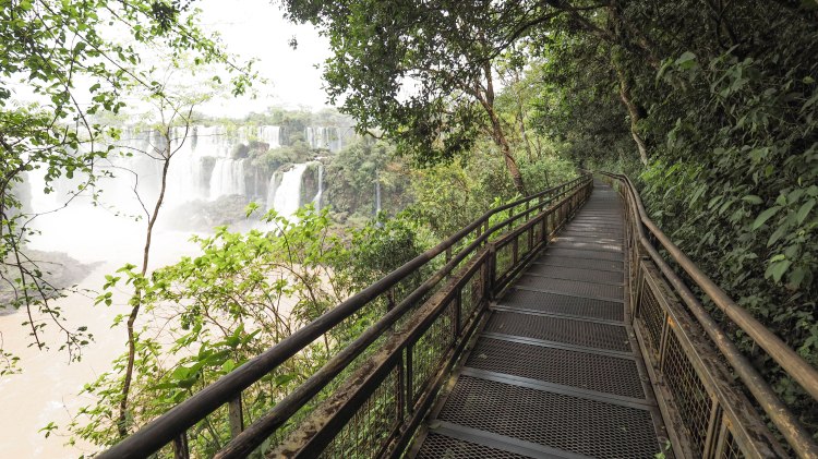 iguazu-falls-travel-blog-argentina-travelling-the-world-solo