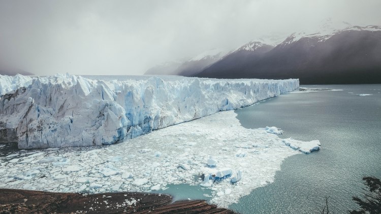 perito-moreno-glacier-argentina-patagonia-travel-blog-travelling-the-world-solo