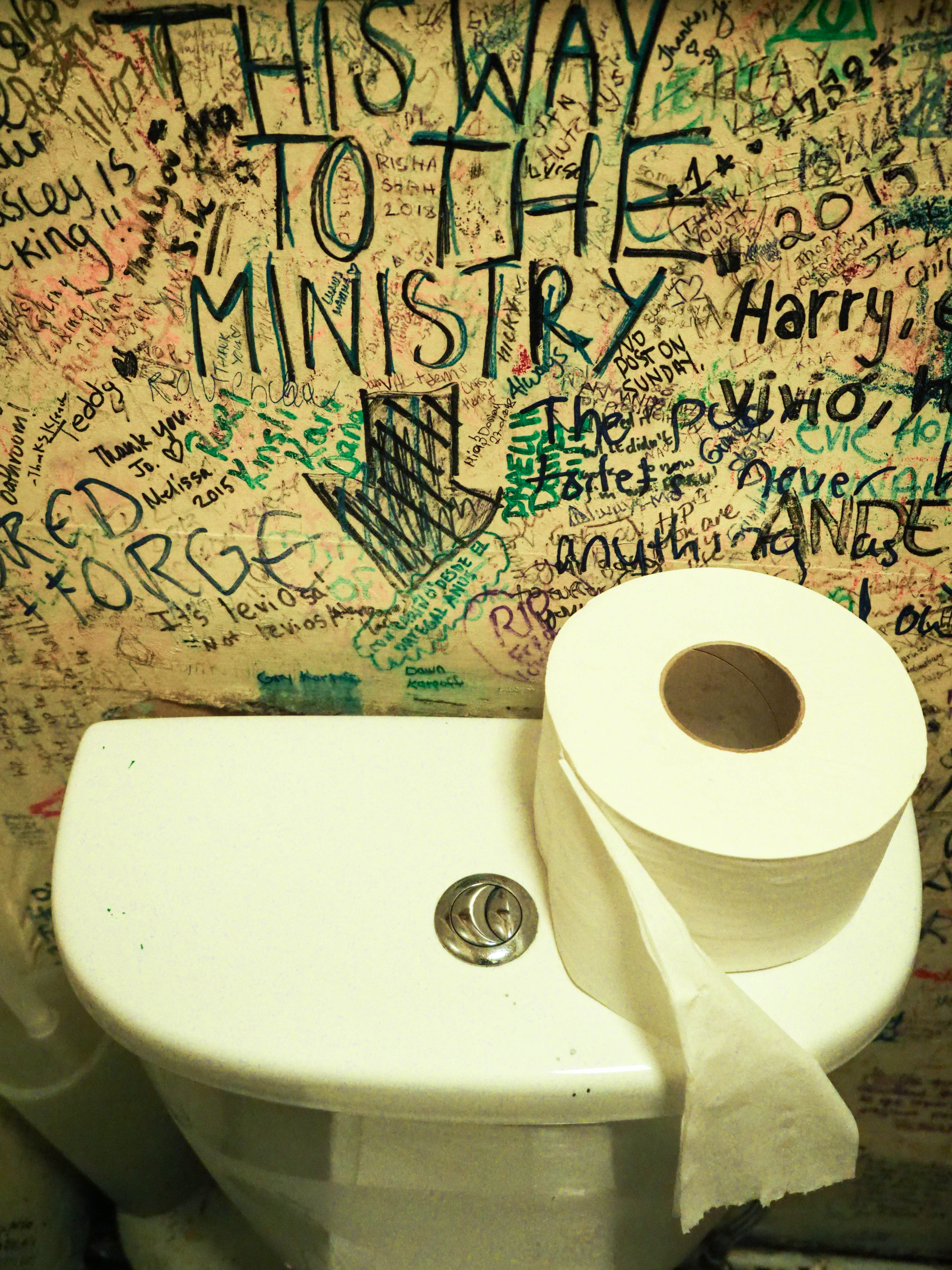 edinburgh-fringe-scotland-travel-blog-travelling-the-world-solo-female