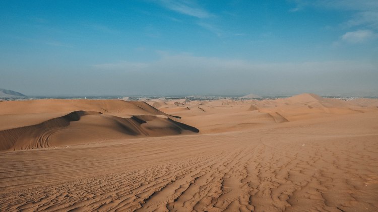 huacachina-travel-blog-peru-solo-backpacking-travelling-the-world