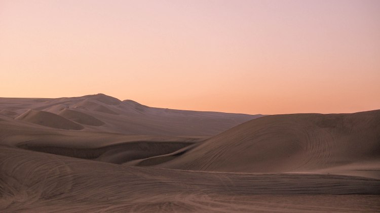 huacachina-travel-blog-peru-solo-backpacking-travelling-the-world
