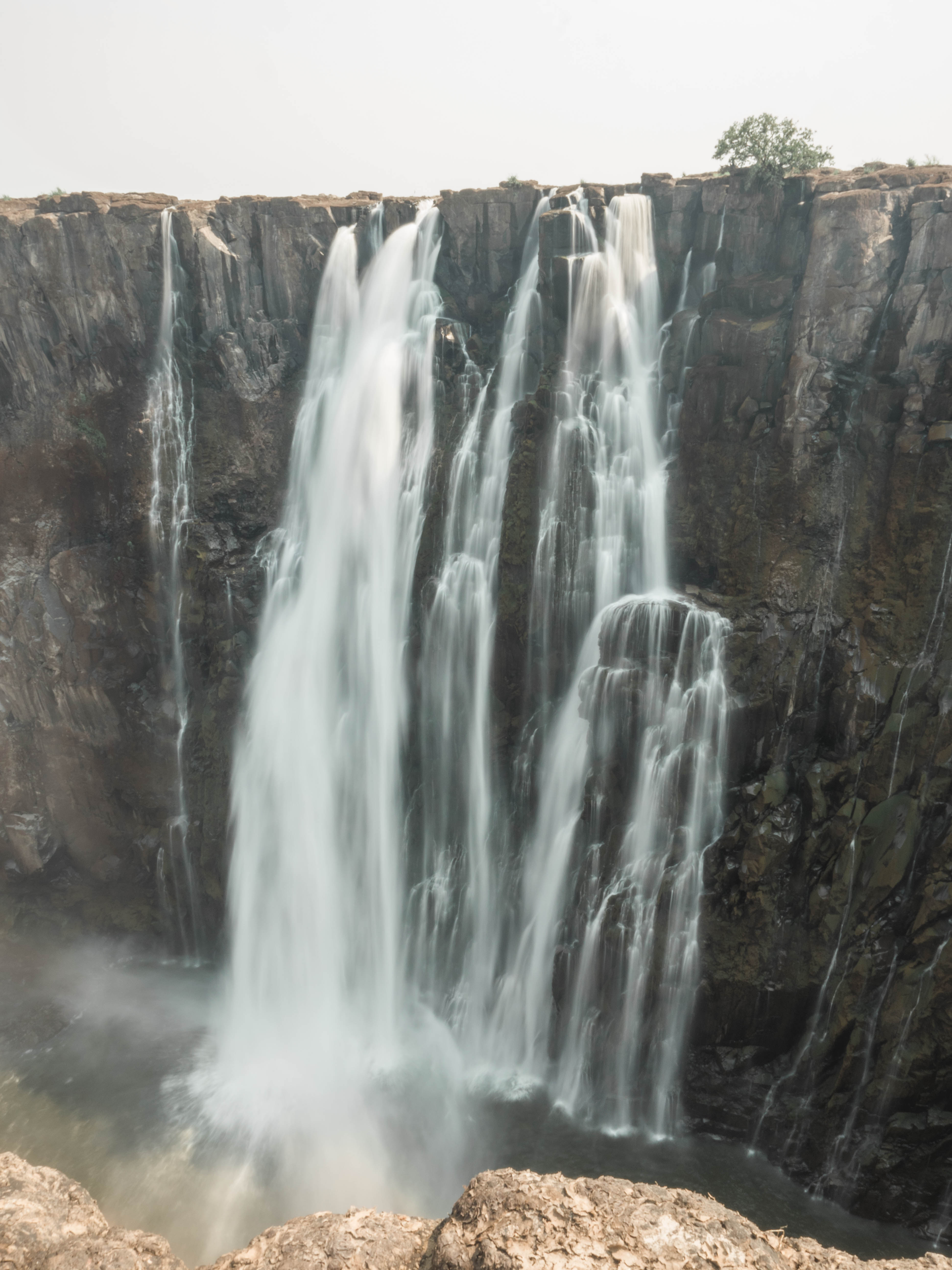 tongabezi-zambia-travel-blog-livingstone-victoria-falls-zambezi-solo-travelling-the-world