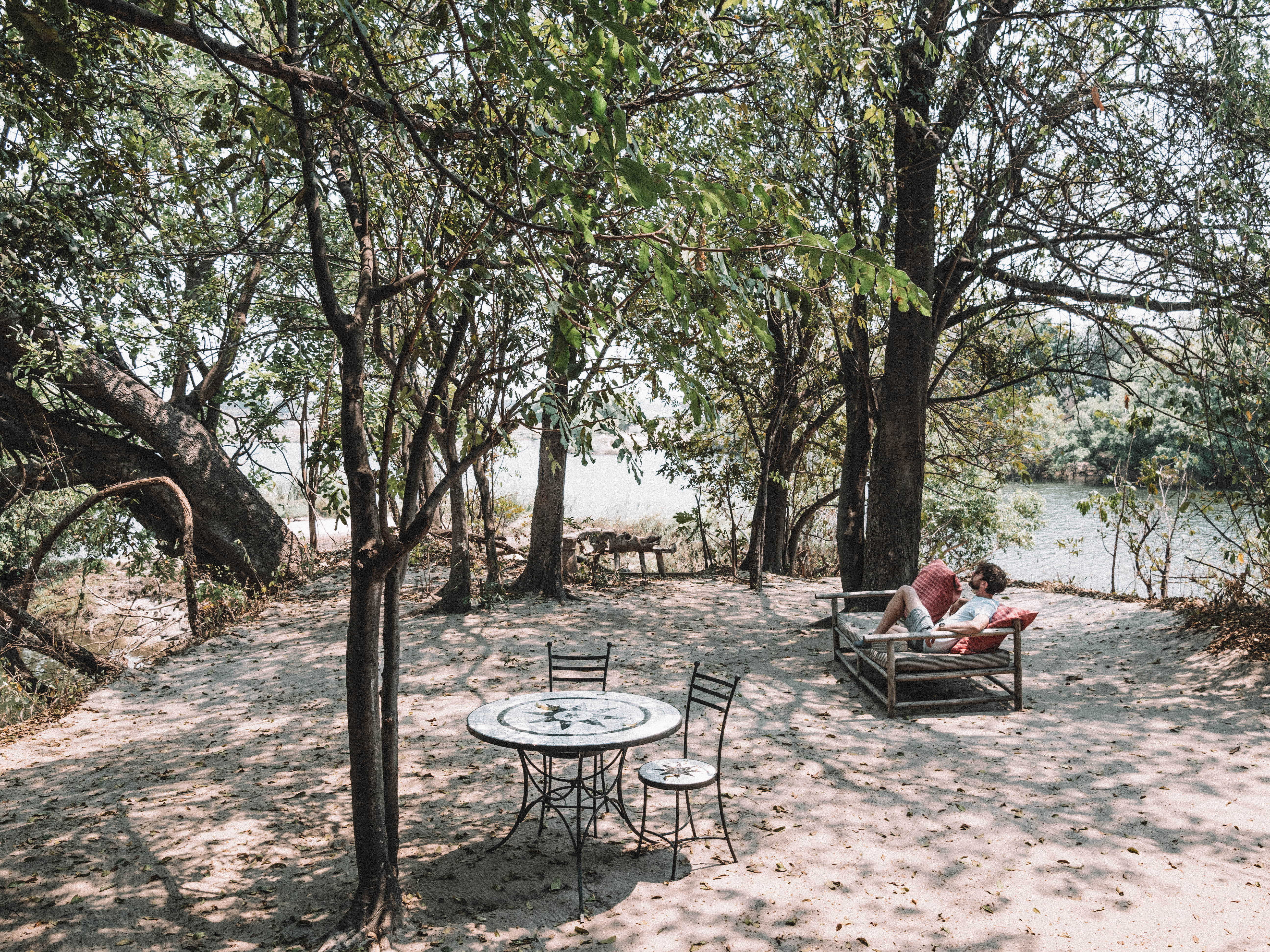 tongabezi-zambia-travel-blog-livingstone-victoria-falls-zambezi-solo-travelling-the-world