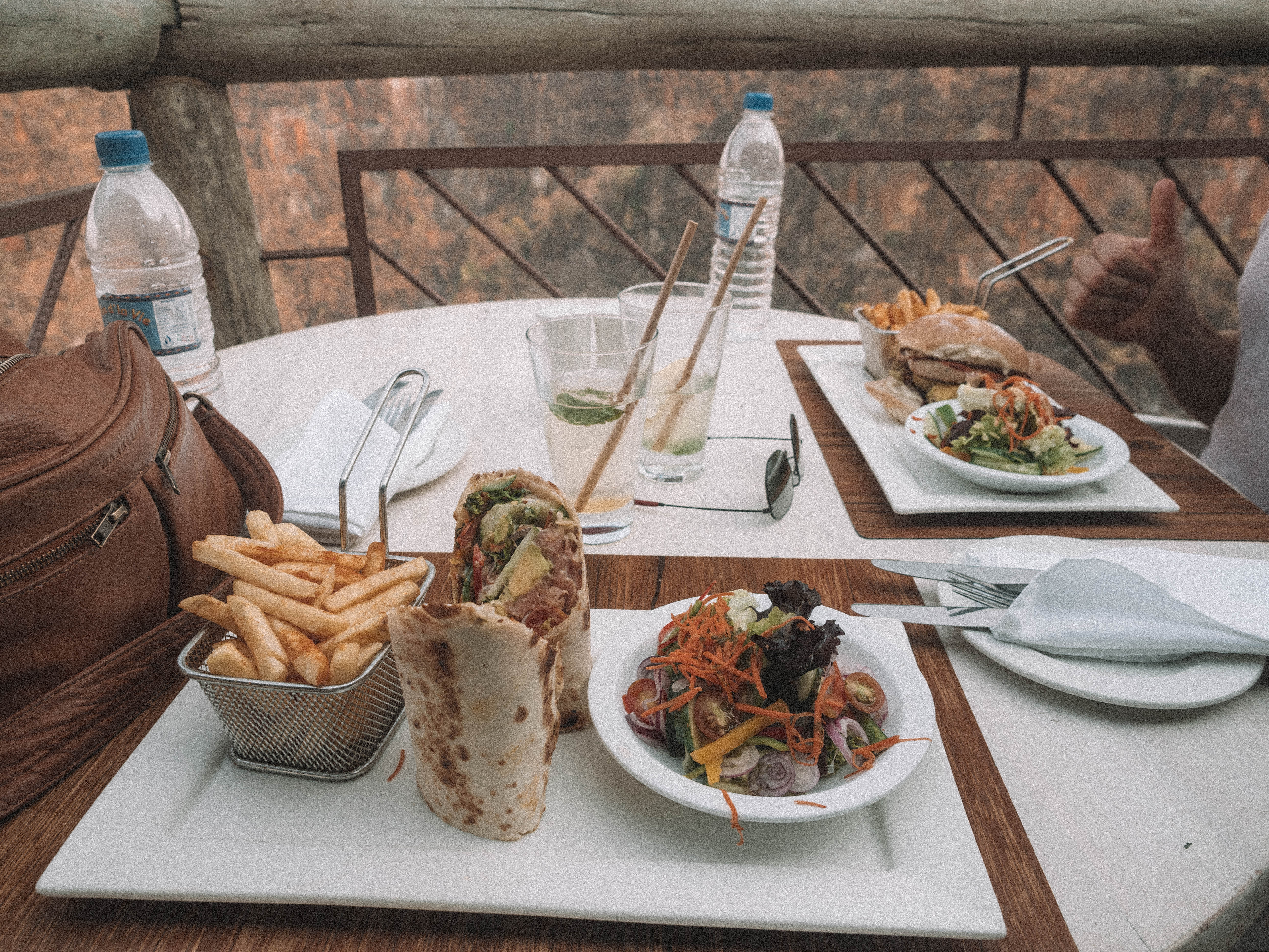 lookout-cafe-travel-blog-zimbabwe-victoria-falls-travelling-the-world-solo