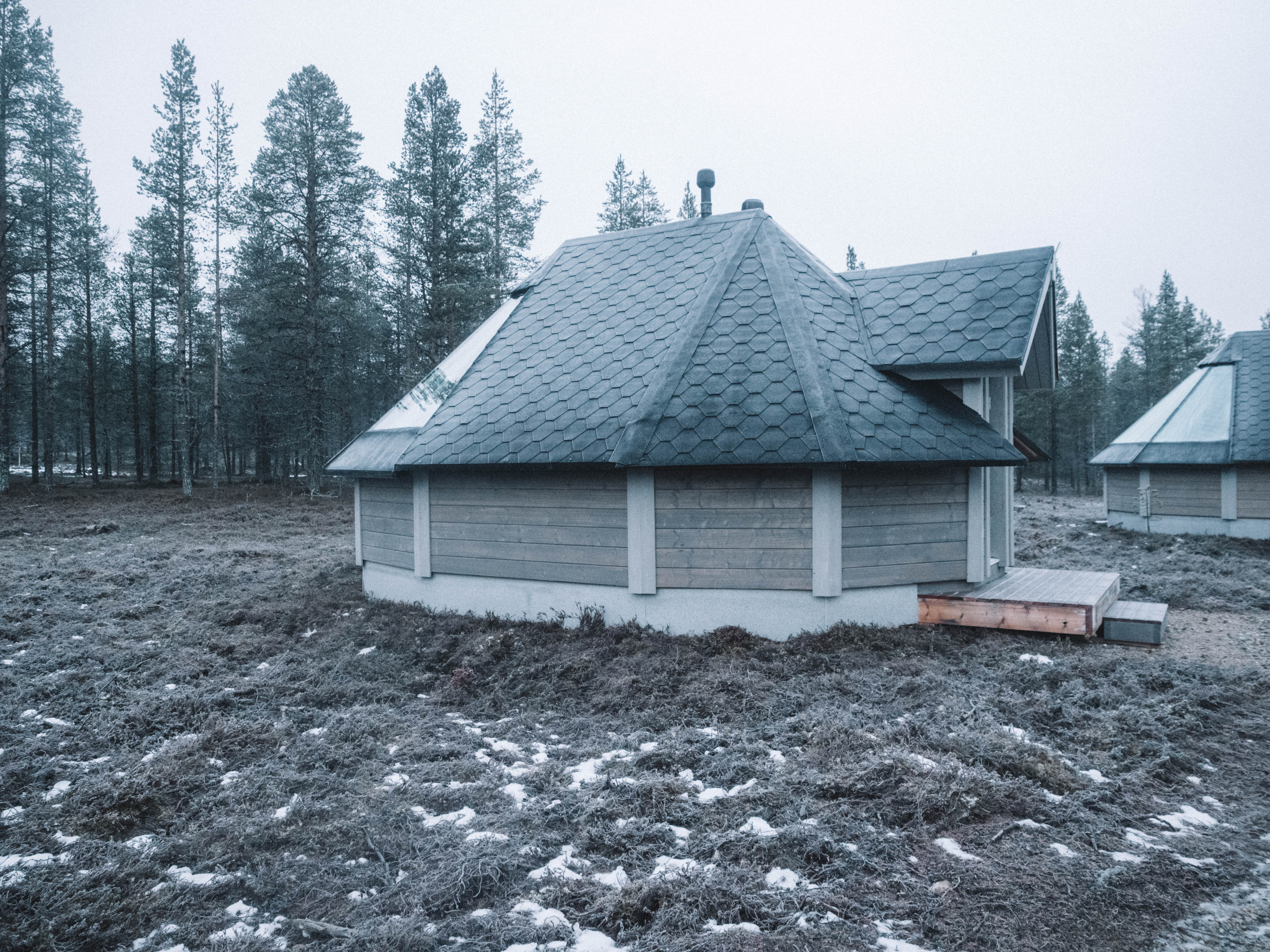 northern-lights-village-travel-blog-finland-travelliing-the-world-solo