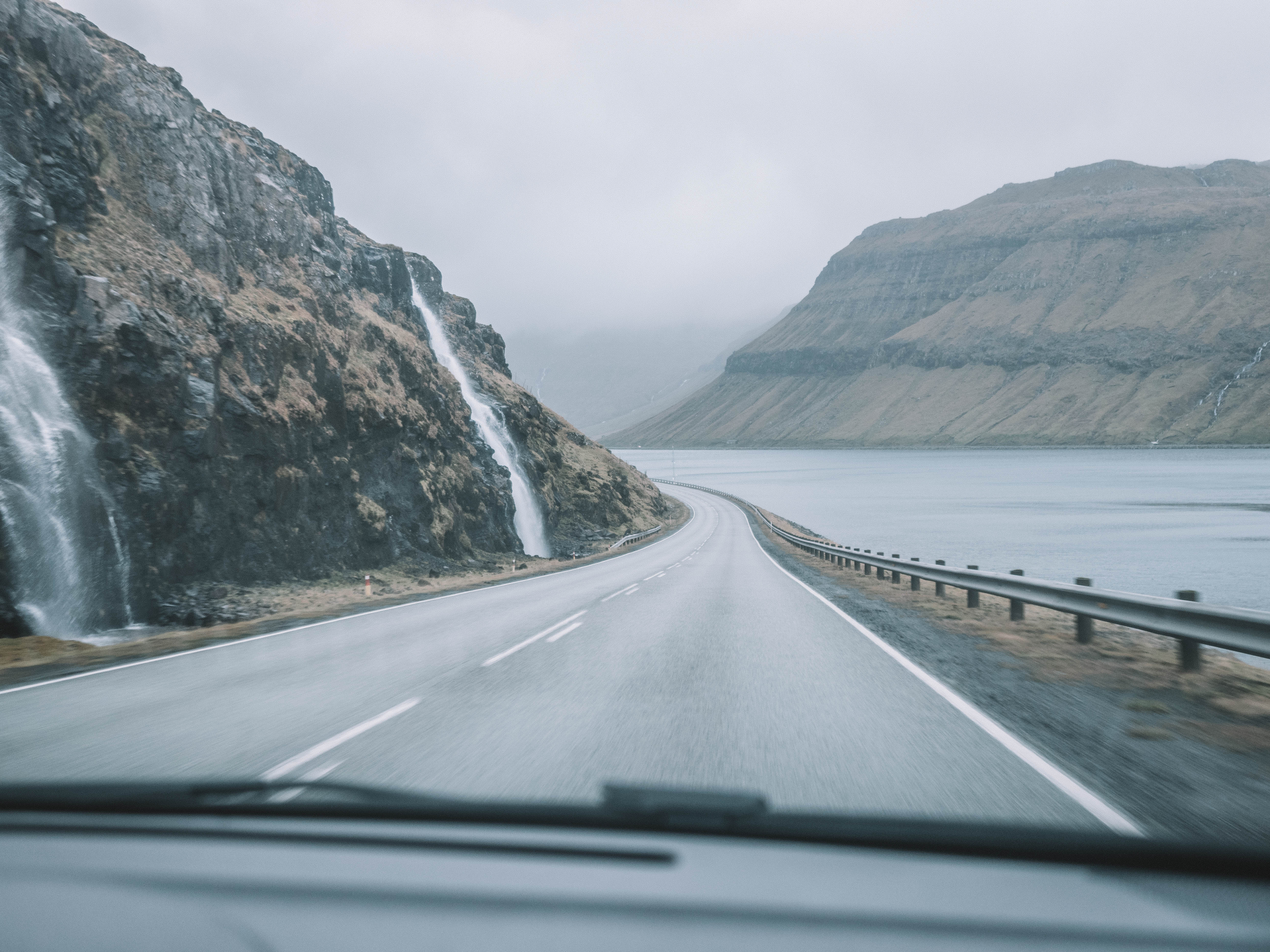 faroe-islands-travel-blog-road-trip-travelling-the-world-solo