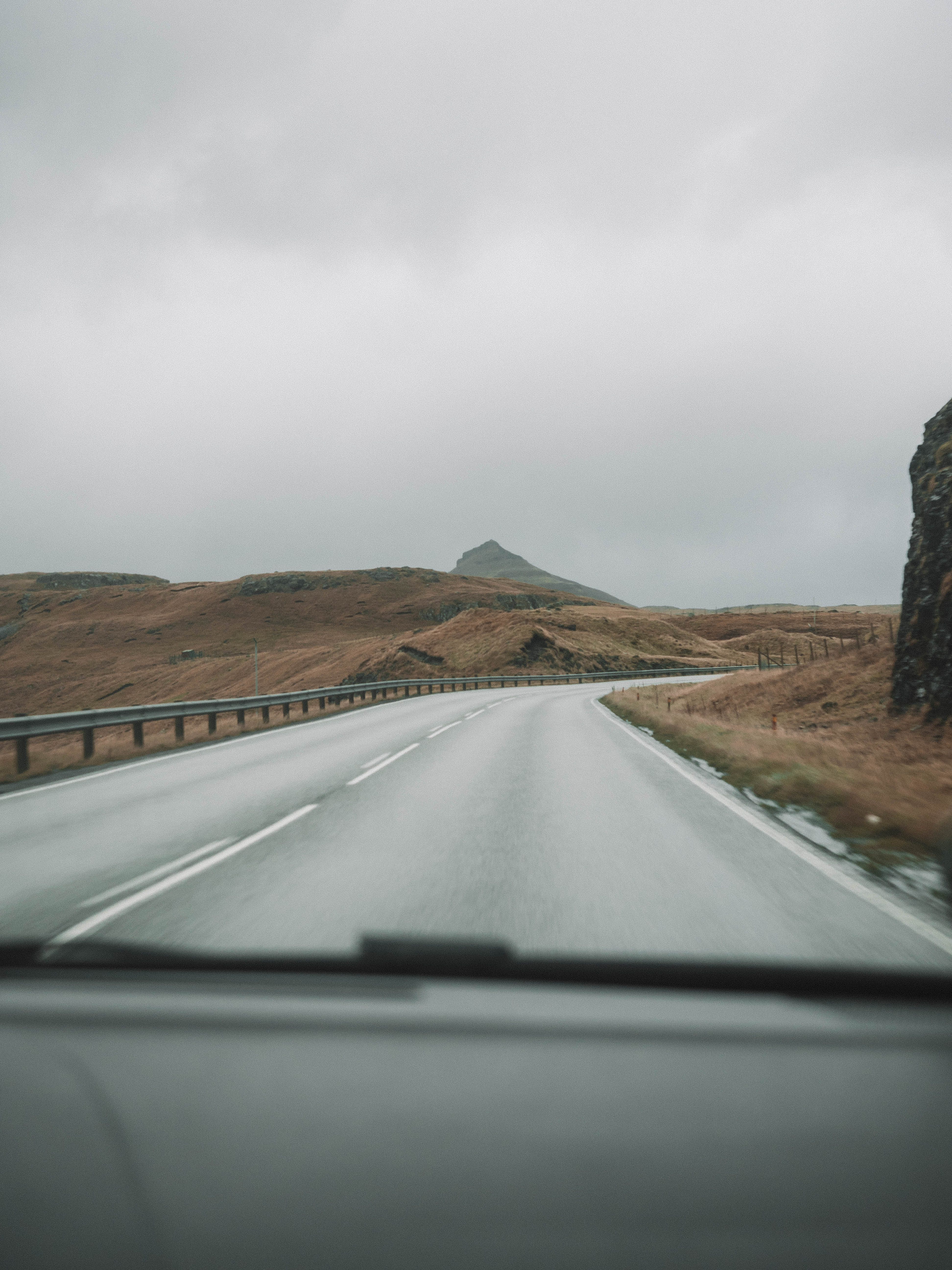 faroe-islands-travel-blog-road-trip-travelling-the-world-solo