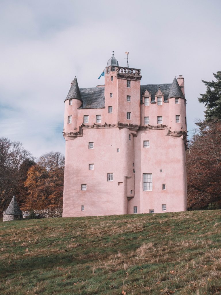 aberdeen-travel-blog-scotland-aberdeenshire-road-trip-self-drive-travelling-the-world-solo