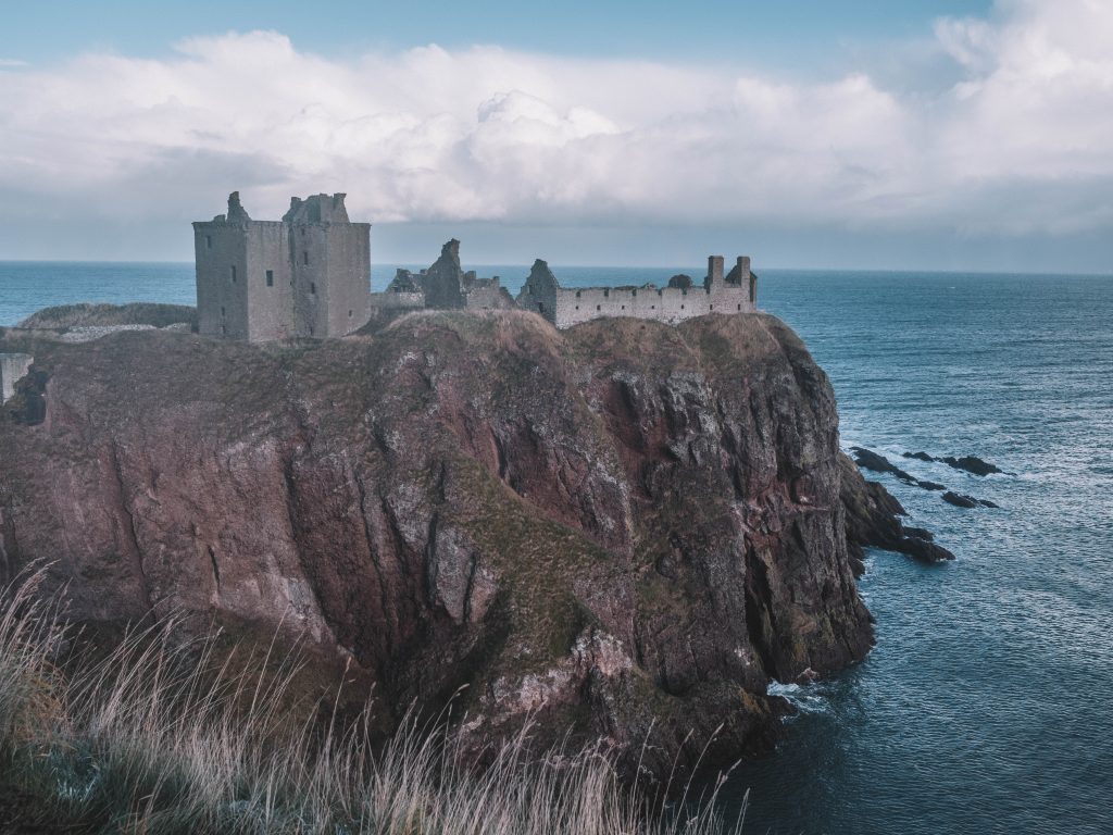 aberdeen-travel-blog-scotland-aberdeenshire-road-trip-self-drive-travelling-the-world-solo