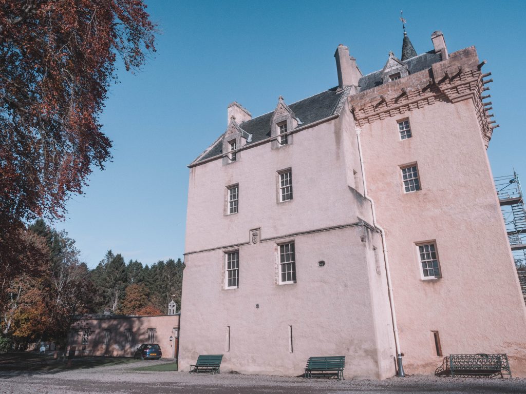 aberdeen-travel-blog-scotland-aberdeenshire-road-trip-self-drive-travelling-the-world-solo