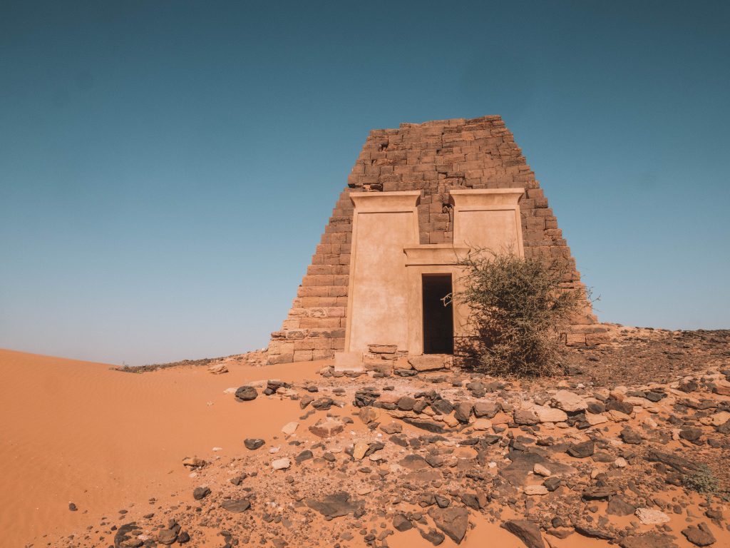 Sudan-Pyramids-Backpacking-Blog-Travel-Meroe-Atbara-Shendi-Solo-Khartoum-Female