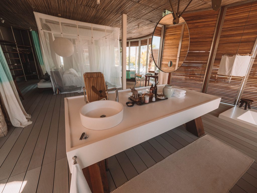 Time-Tide-Miavana-Travel-Blog-Nosy-Ankao-Madagascar-Blue-Safari-Luxury