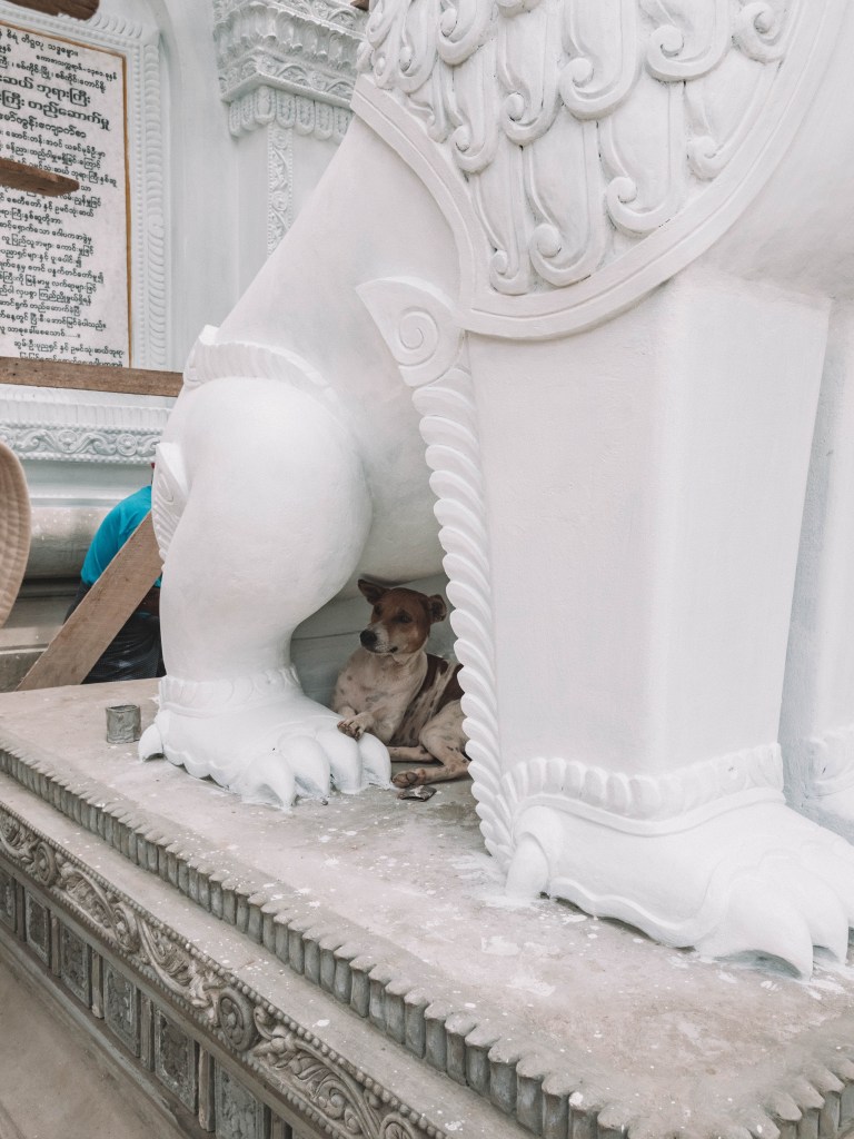 myanmar-mandalay-tample-pagoda-solo-travel-blog-guide